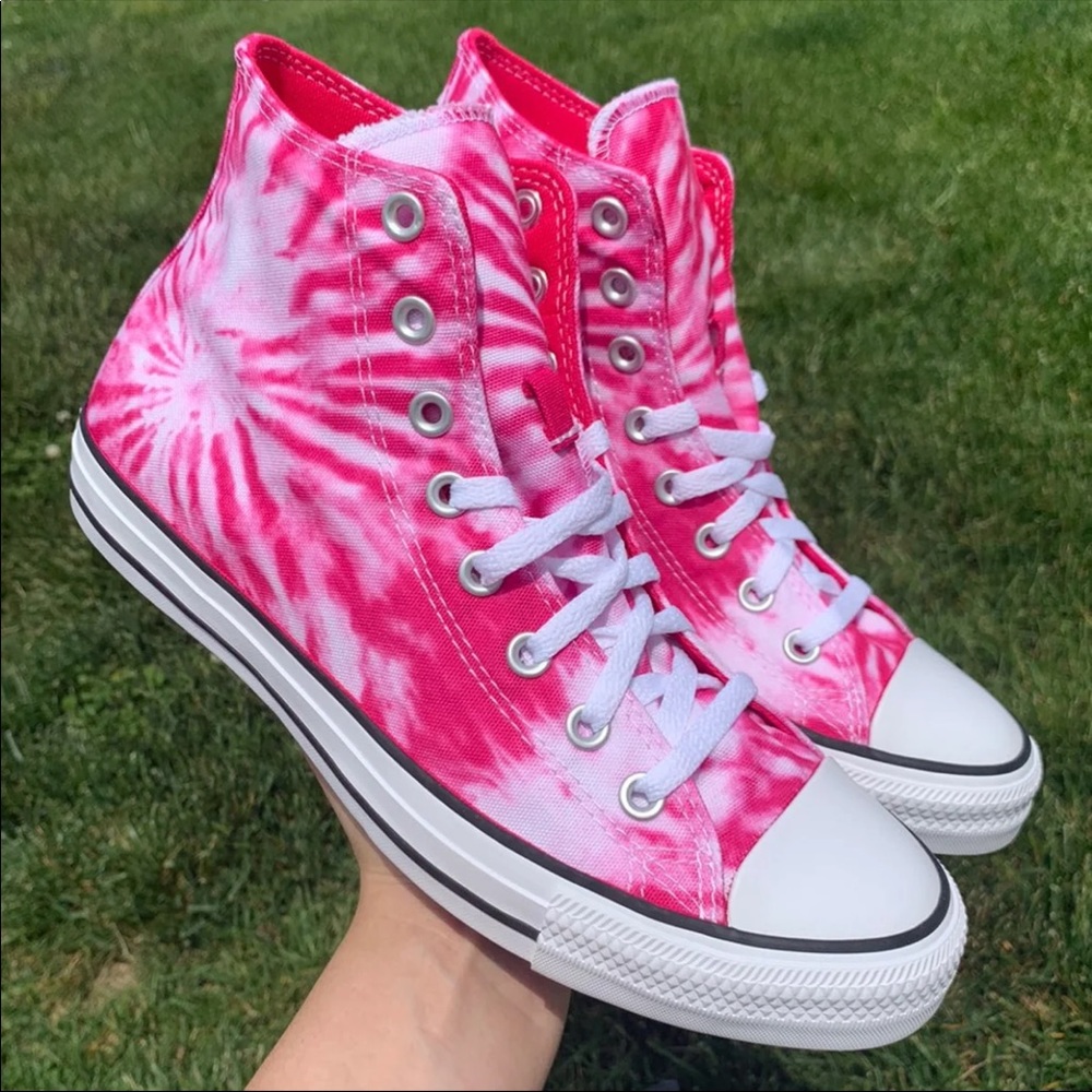Converse All Star CTAS HI Sneakers in Pink Tie Dye - Picture 3 of 11